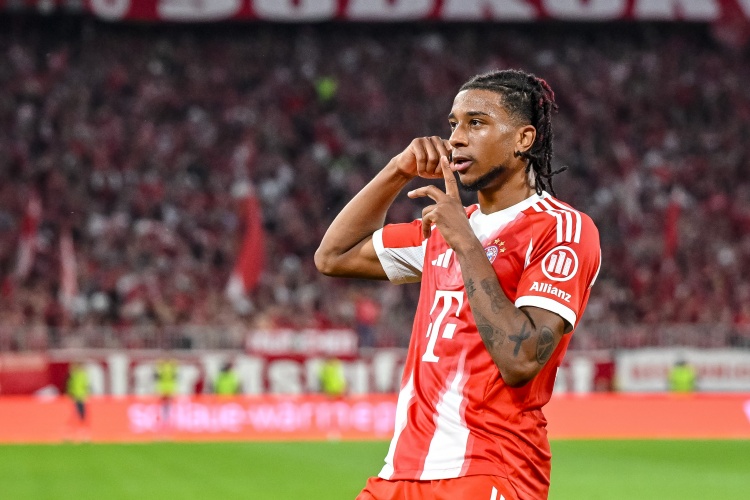 法尔克：利物浦对免签于帕非常感兴趣 拜仁曾接触过加克波斯特林